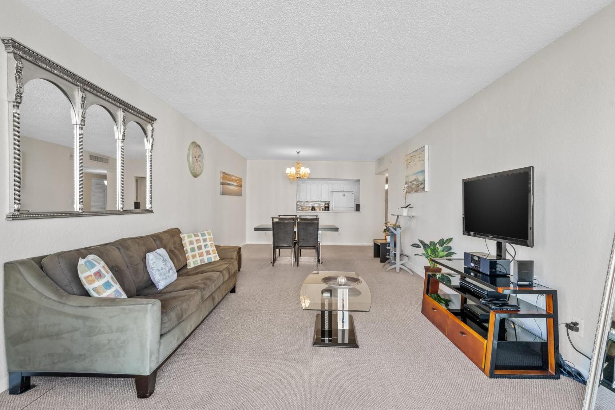 Miami Beach Collins Ave Apartments Free Parking Sunny Isles Beach Bilik gambar